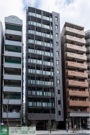 コンフォリア・リヴ東池袋の物件外観写真